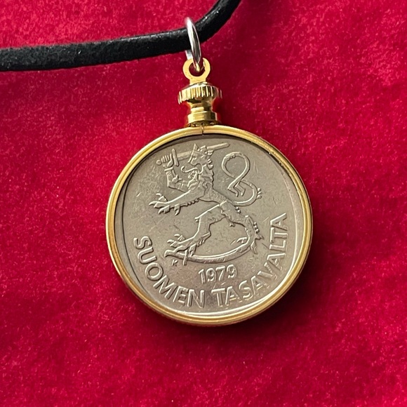 Other - Markka Coin Pendant Necklace